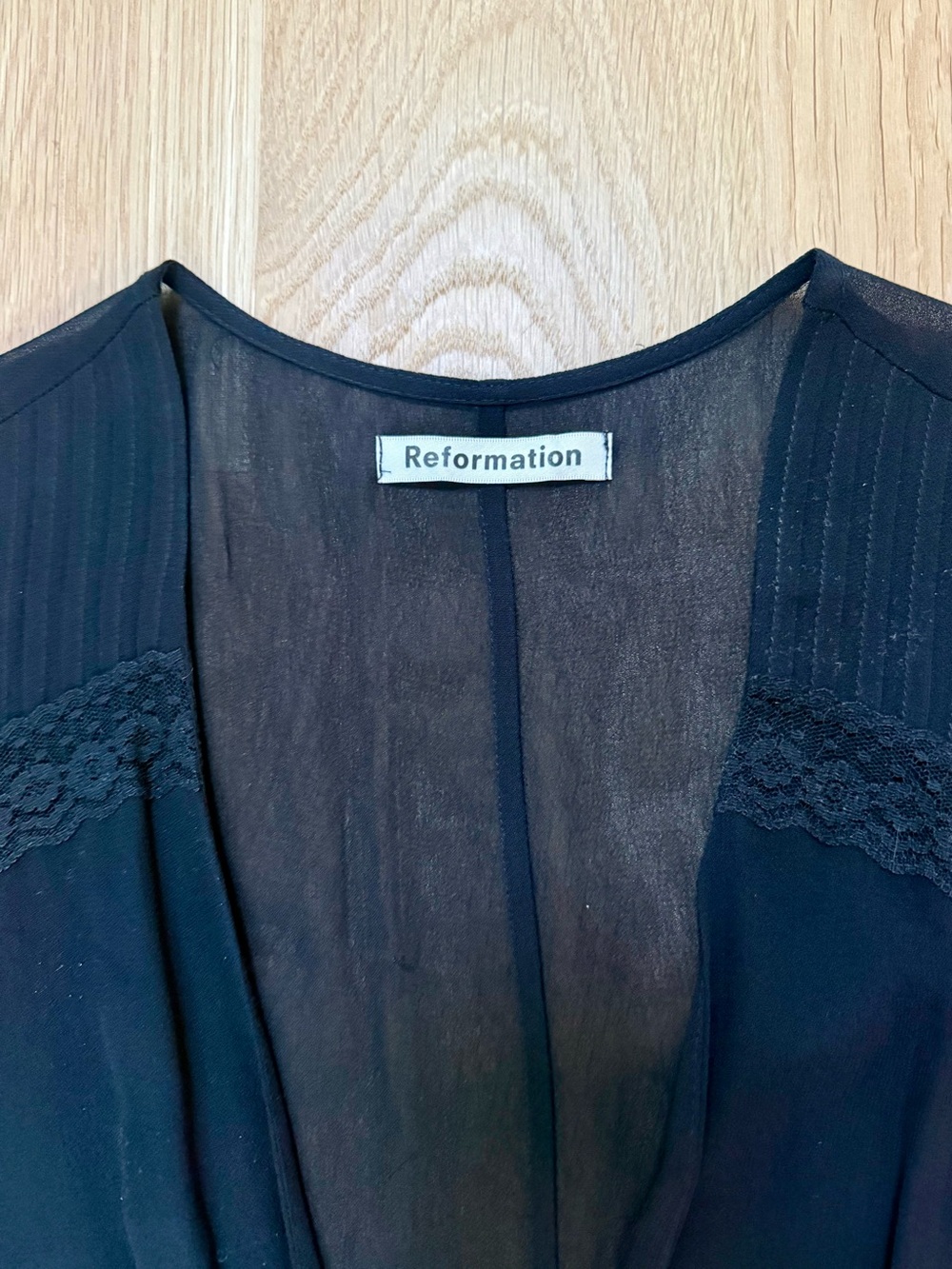 Reformation Garland Dress- size 6 - Picture 2 of 4